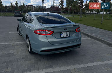 Седан Ford Fusion 2014 в 