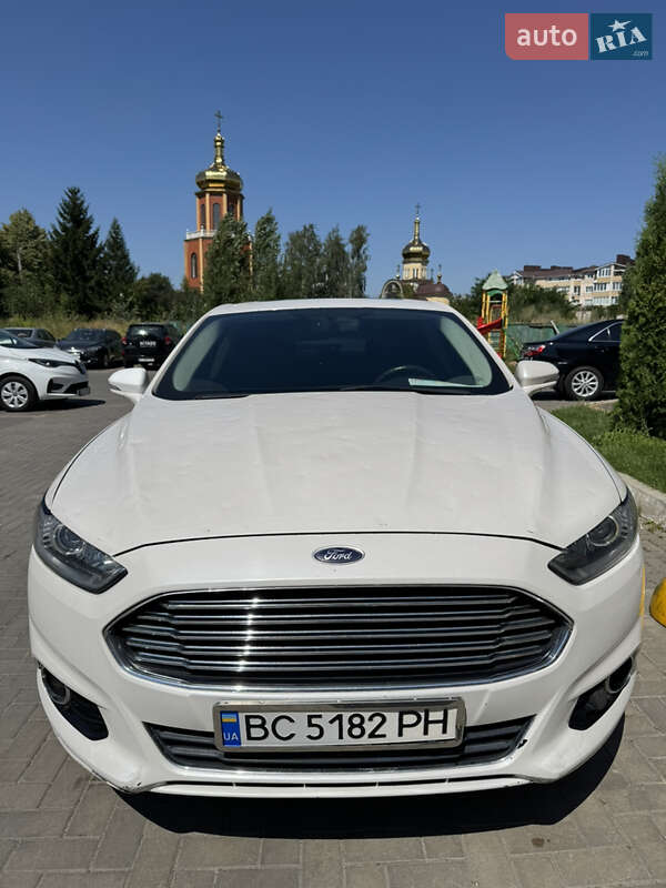 Седан Ford Fusion 2014 в Луцке