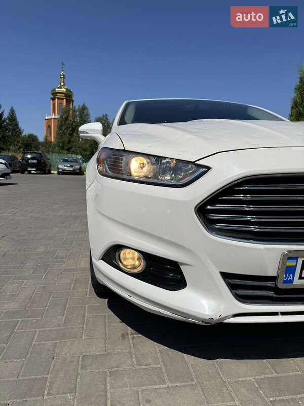 Седан Ford Fusion 2014 в Луцке