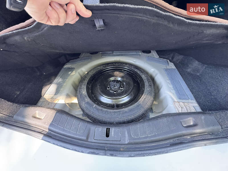 Седан Ford Fusion 2014 в Луцке