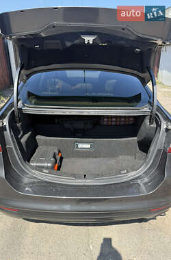 Седан Ford Fusion 2015 в 
