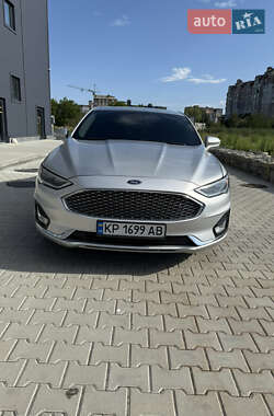 Ford Fusion 2019