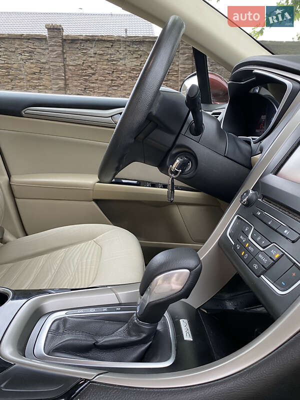 Седан Ford Fusion 2016 в Запорожье