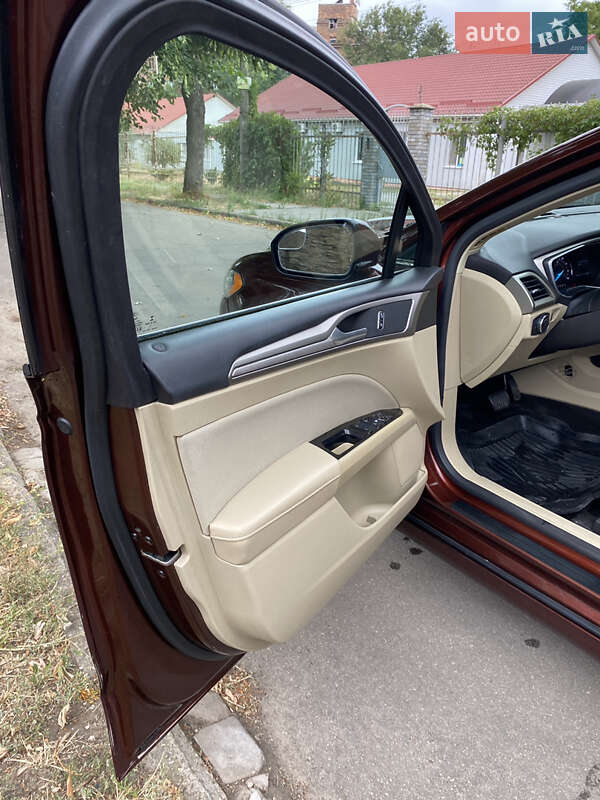 Седан Ford Fusion 2016 в Запорожье