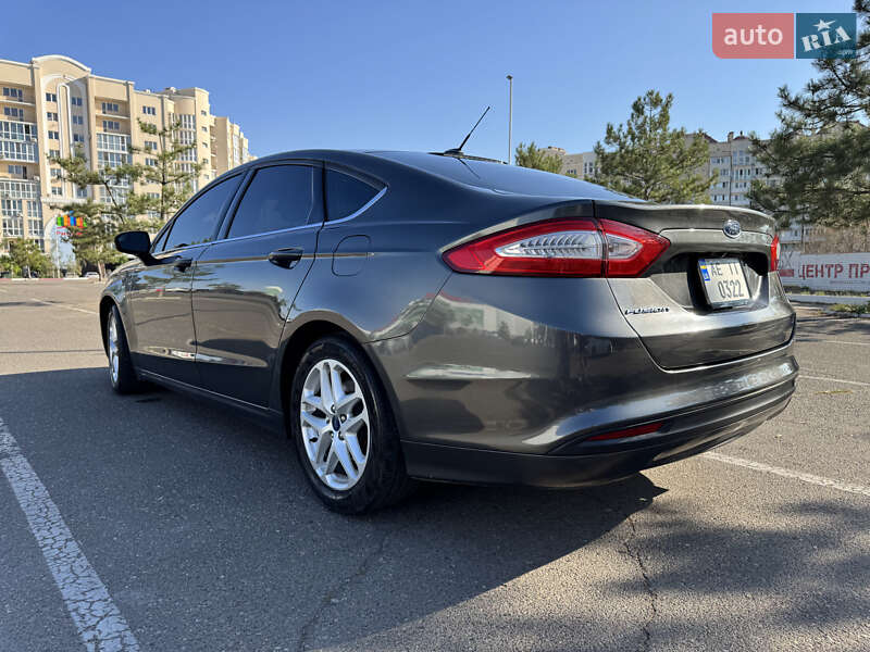 Седан Ford Fusion 2014 в Николаеве