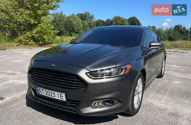 Седан Ford Fusion 2014 в Житомирі