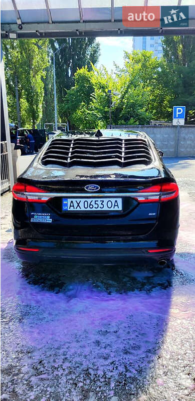Седан Ford Fusion 2016 в Киеве