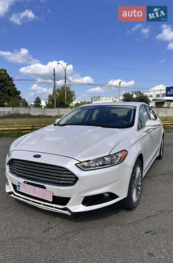 Ford Fusion 2015