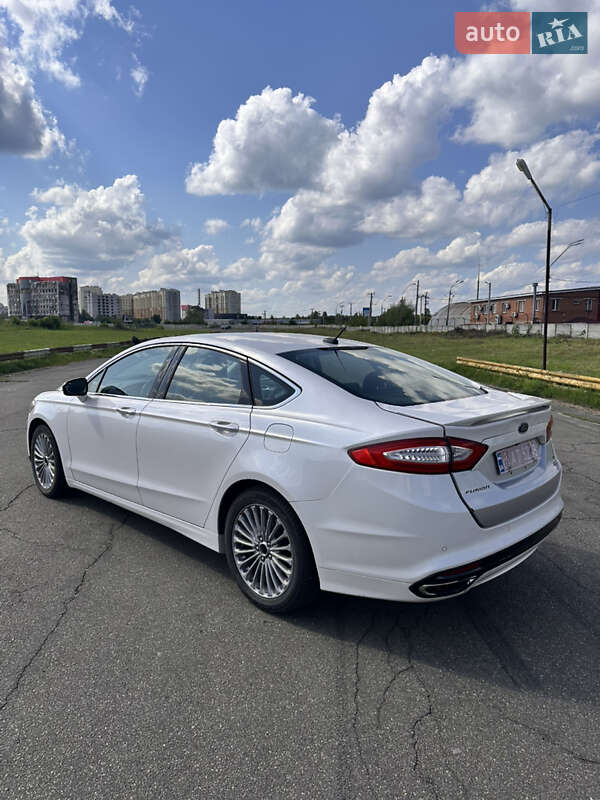 Седан Ford Fusion 2015 в Киеве