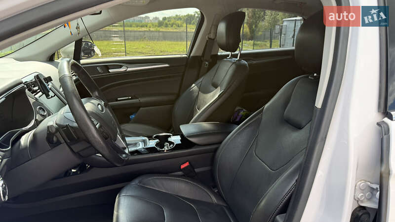 Седан Ford Fusion 2014 в Киеве