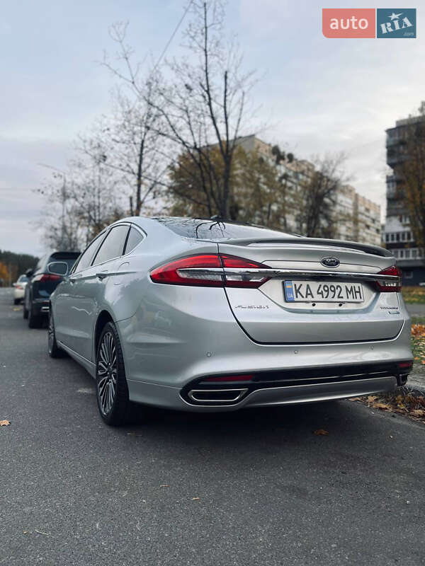Седан Ford Fusion 2018 в Києві