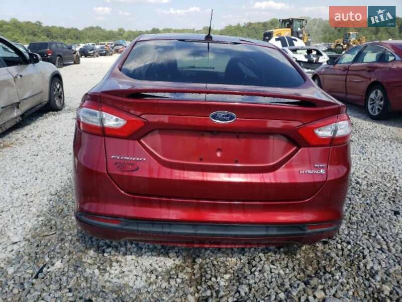 Седан Ford Fusion 2013 в Ровно