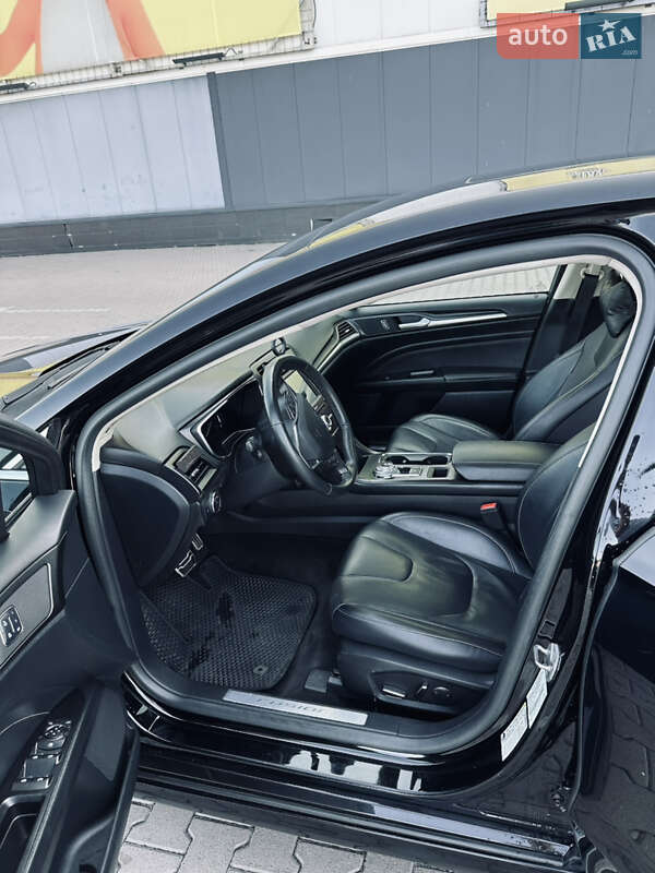 Седан Ford Fusion 2017 в Киеве