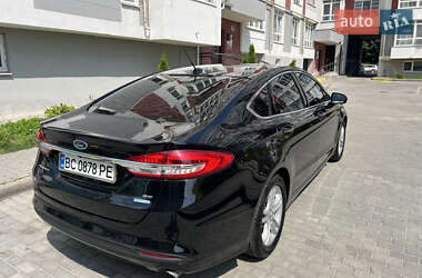 Седан Ford Fusion 2018 в 
