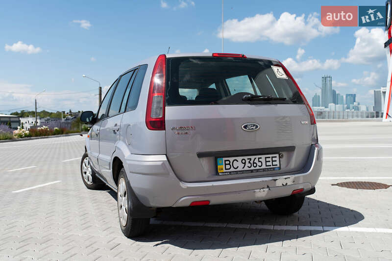 Хетчбек Ford Fusion 2011 в Львові