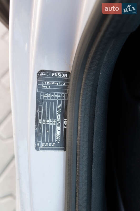 Хэтчбек Ford Fusion 2011 в Львове