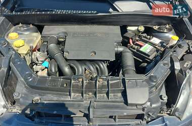 Хэтчбек Ford Fusion 2006 в 