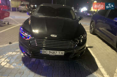 Седан Ford Fusion 2014 в 