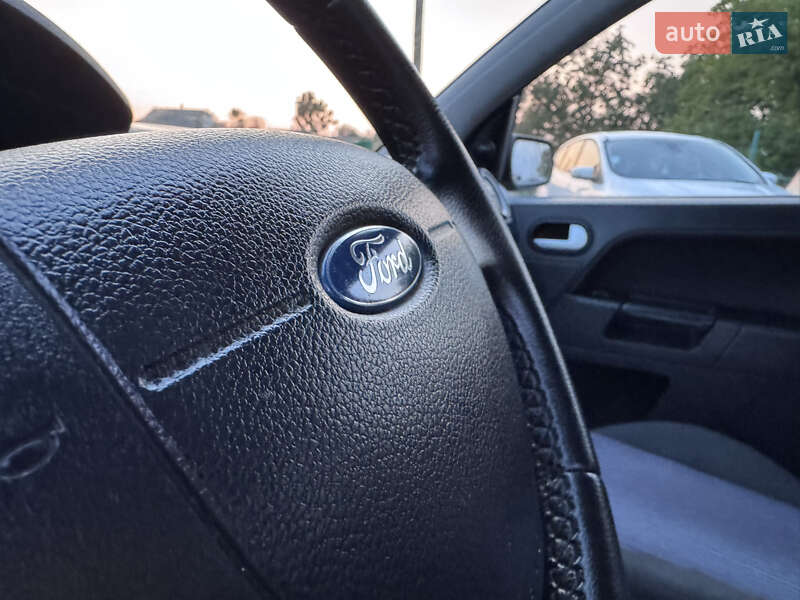 Хэтчбек Ford Fusion 2008 в Звенигородке