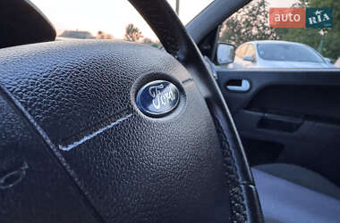 Хэтчбек Ford Fusion 2008 в 