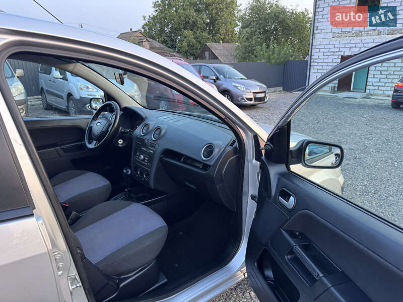 Хэтчбек Ford Fusion 2008 в Звенигородке