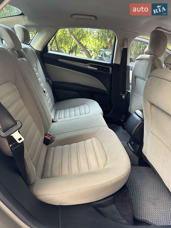 Седан Ford Fusion 2017 в Львові фото 18 Седан Ford Fusion 2017 в Львові