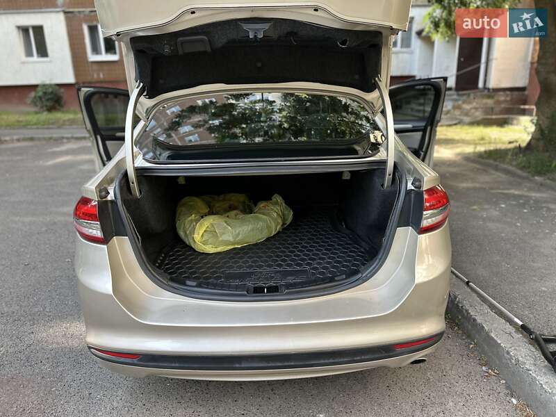 Седан Ford Fusion 2017 в Львові фото 21 Седан Ford Fusion 2017 в Львові