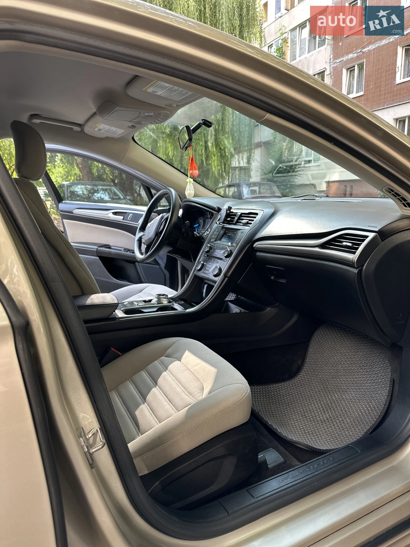 2017 Ford Fusion - мініатюра 25