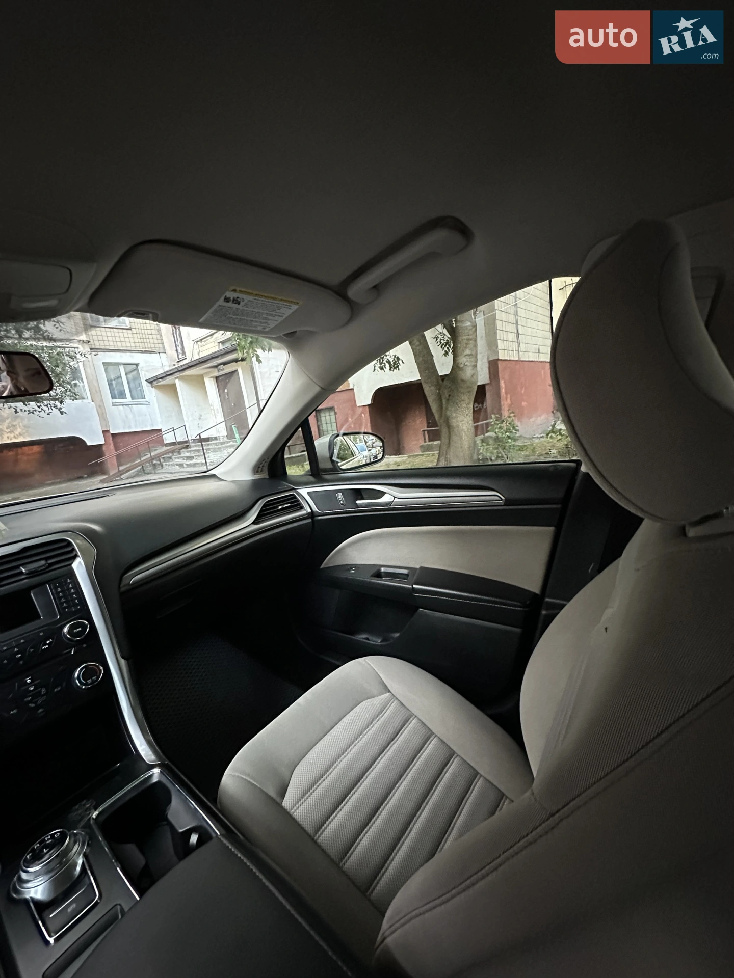 2017 Ford Fusion - мініатюра 31