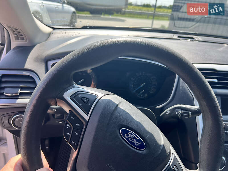 Седан Ford Fusion 2015 в Полтаві фото 9 Седан Ford Fusion 2015 в Полтаві