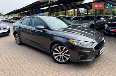 Ford Fusion 2019