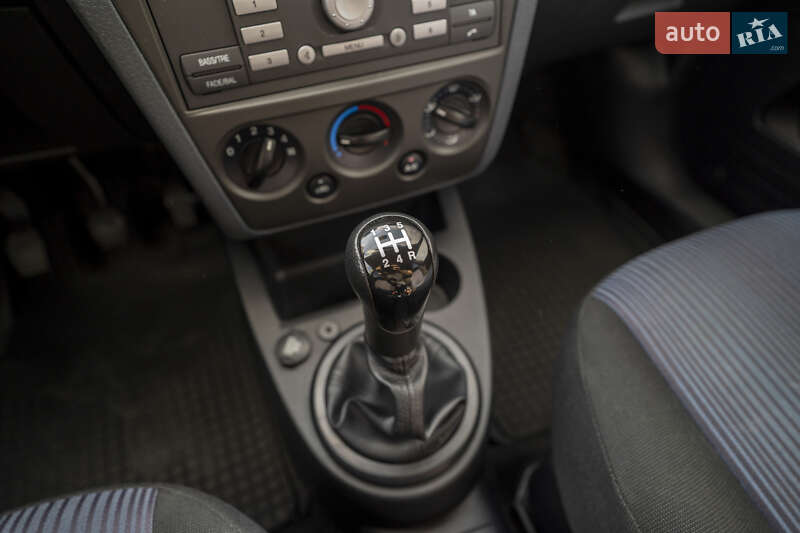 Хэтчбек Ford Fusion 2009 в Киеве фото 20 Хэтчбек Ford Fusion 2009 в Киеве
