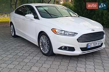 Седан Ford Fusion 2014 в 