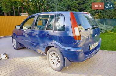 Хэтчбек Ford Fusion 2010 в 