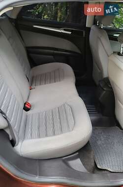 Седан Ford Fusion 2016 в Києві