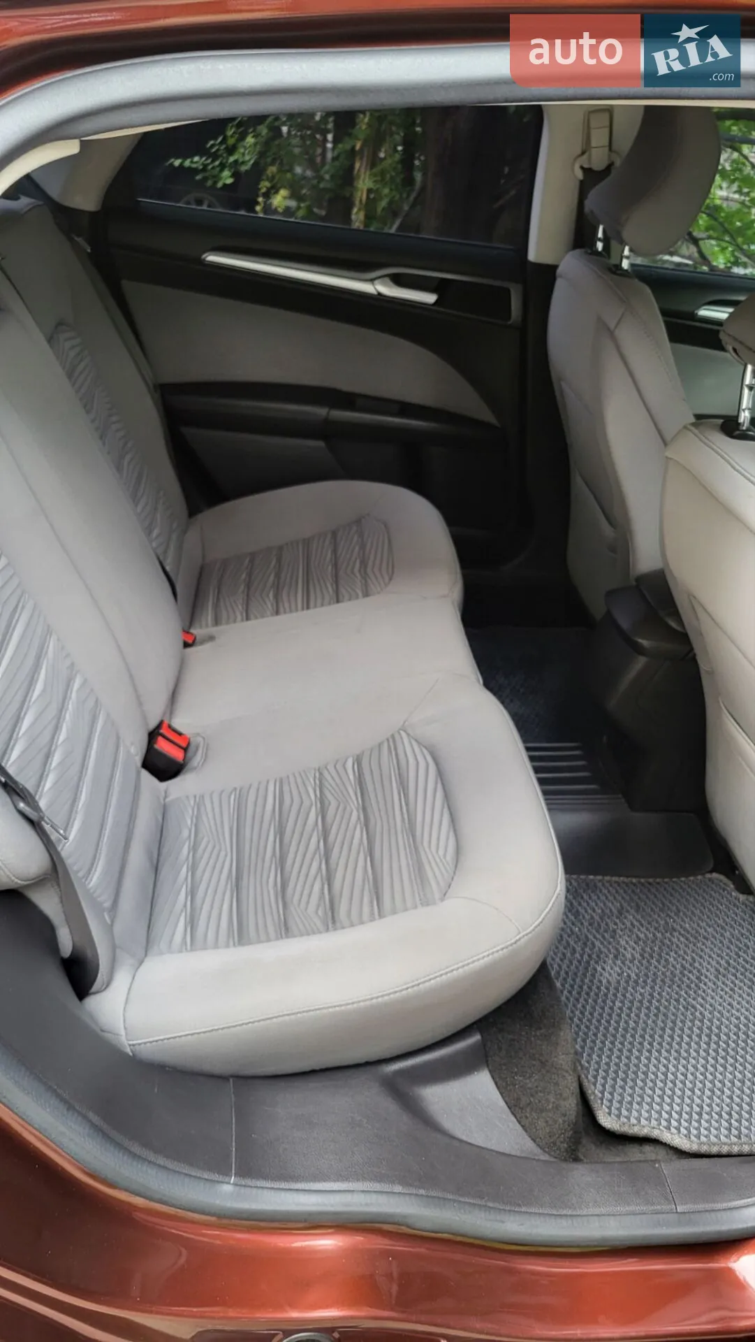 2016 Ford Fusion - мініатюра 16