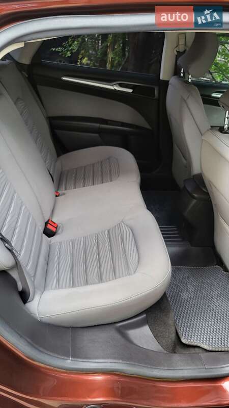 Седан Ford Fusion 2016 в Києві фото 17 Седан Ford Fusion 2016 в Києві