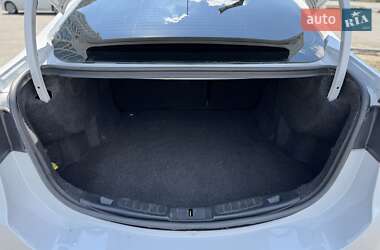 Седан Ford Fusion 2018 в 