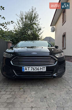 Седан Ford Fusion 2014 в 