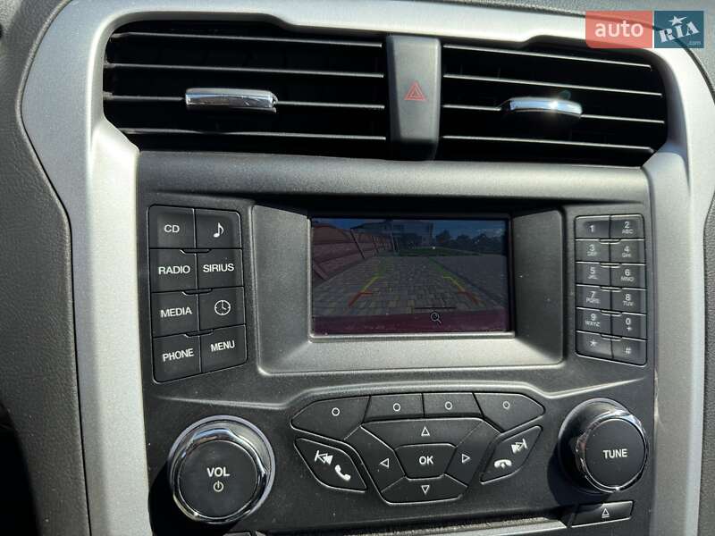 Седан Ford Fusion 2014 в Романове