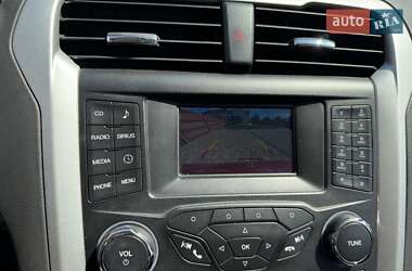 Седан Ford Fusion 2014 в 