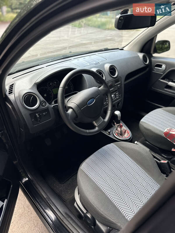 Хэтчбек Ford Fusion 2007 в Виннице
