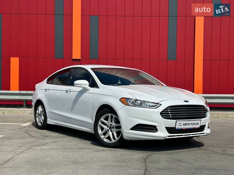 Ford Fusion 2014