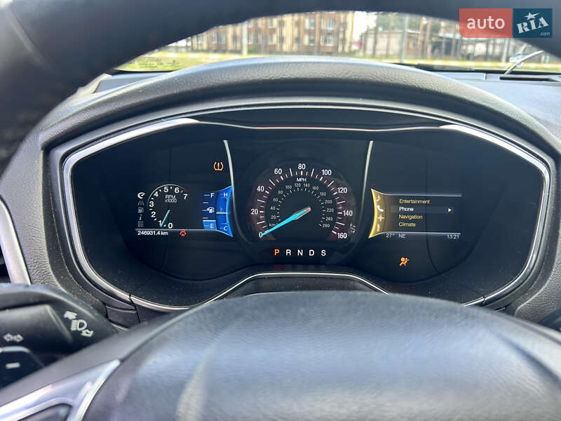 Седан Ford Fusion 2013 в Ирпене