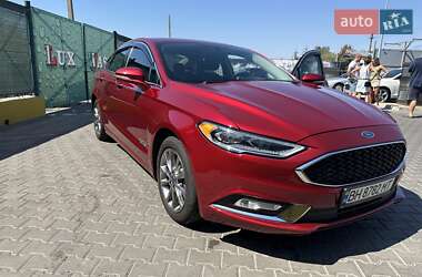 Седан Ford Fusion 2017 в 