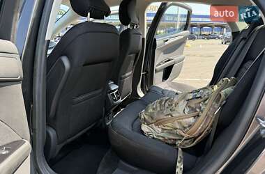 Седан Ford Fusion 2016 в 