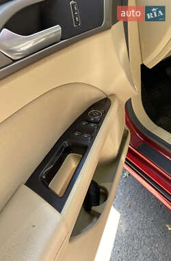Седан Ford Fusion 2014 в 