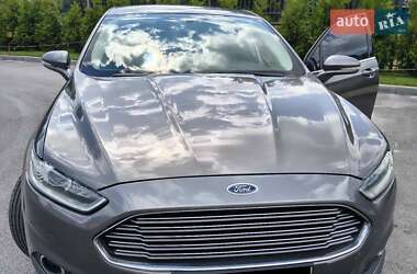 Седан Ford Fusion 2012 в Броварах