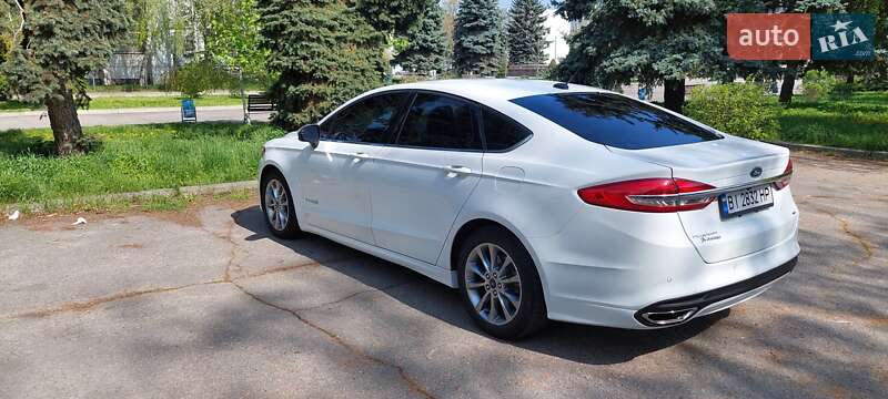 Седан Ford Fusion 2017 в Кременчуге