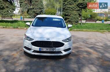 Седан Ford Fusion 2017 в 